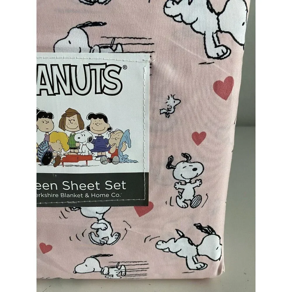 4 Pc Peanuts Snoopy Hearts Pink‎ Valentines Day QUEEN Size Sheet Set Soft NEW